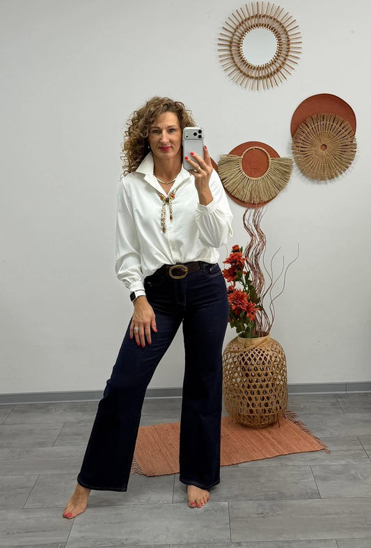 JUTTA - Elegáns blúz. Fehér