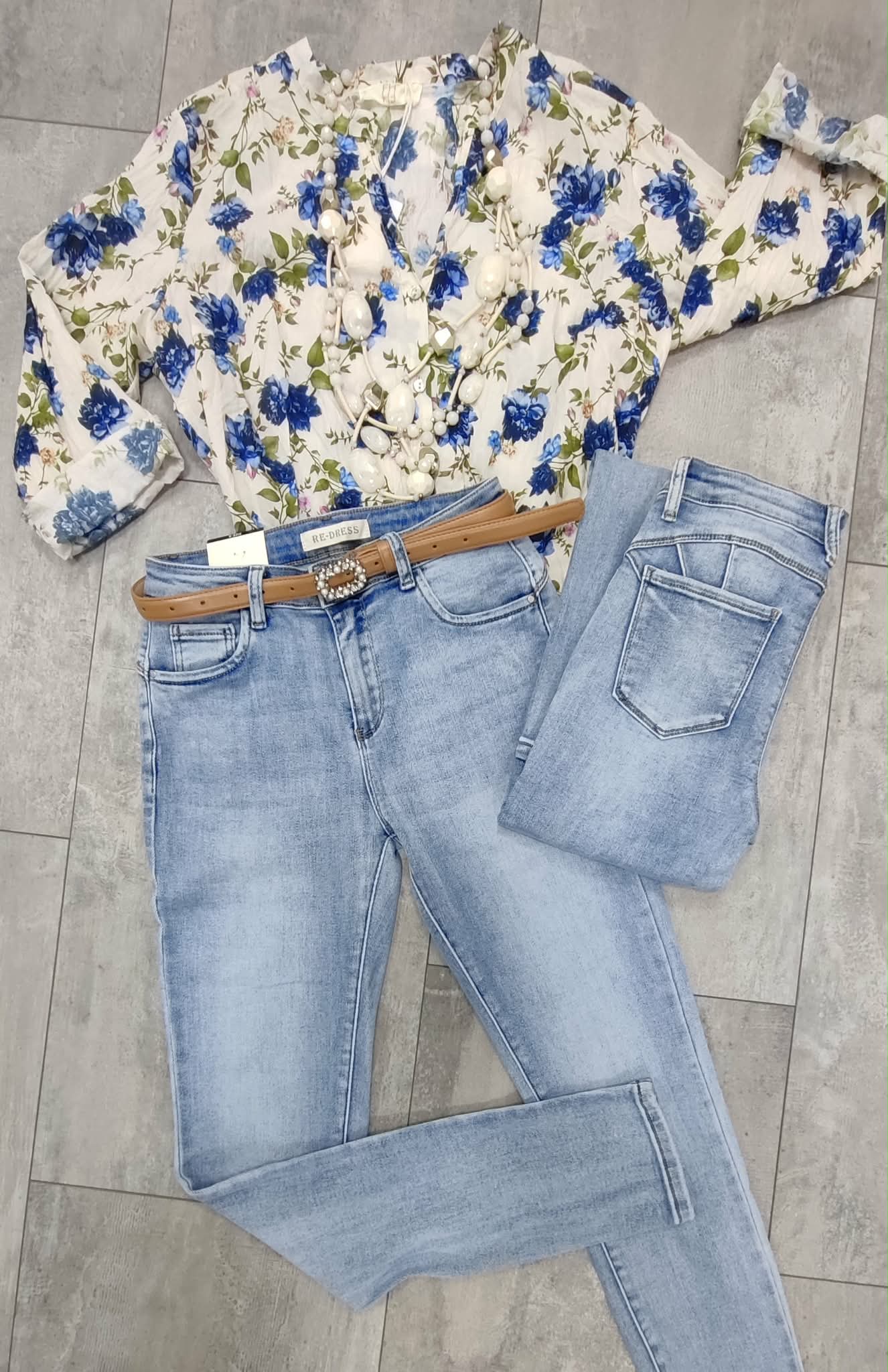 CLEAR - Push Up farmer nadrág. Világos