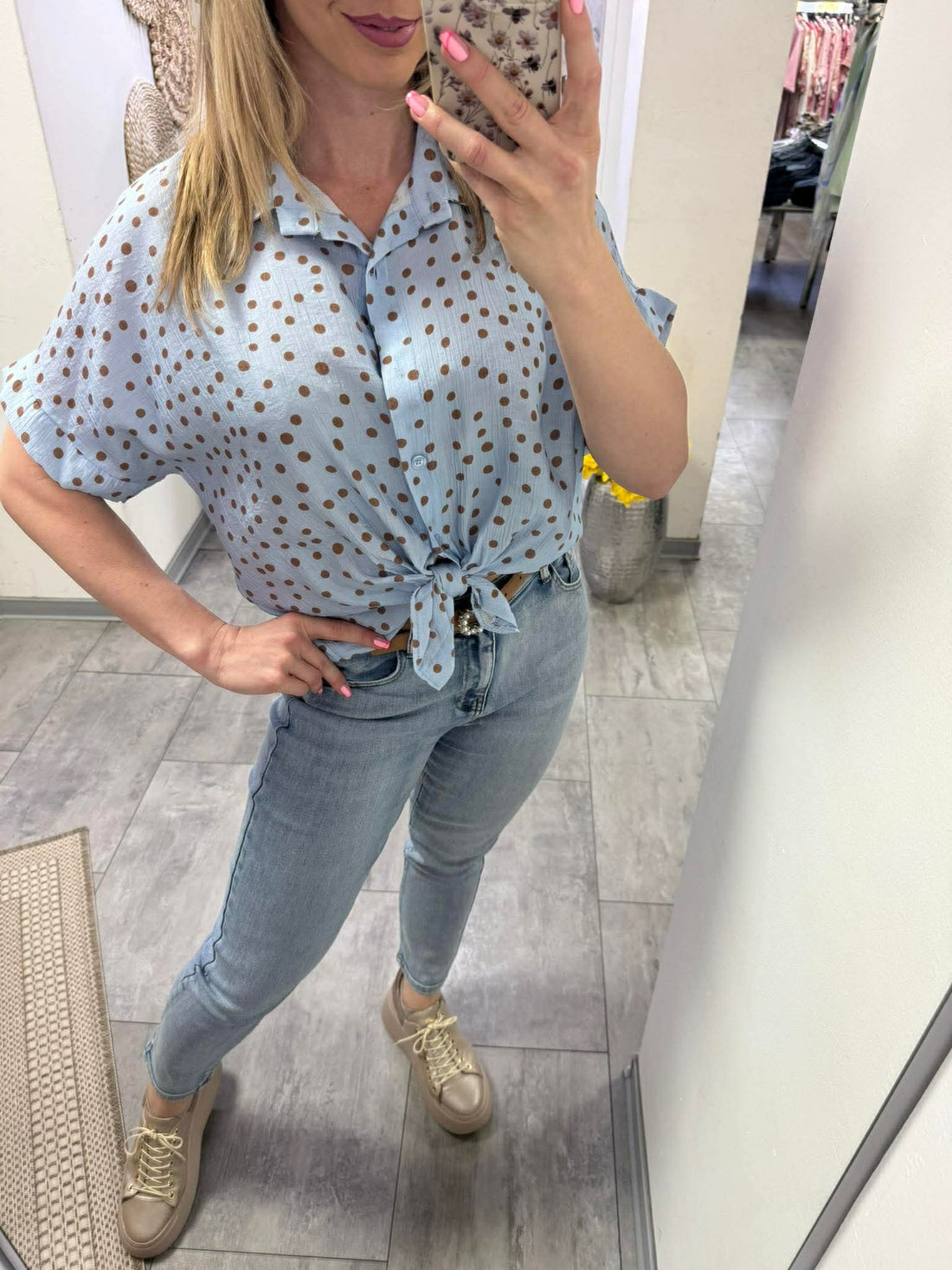 GINI - Női blúz. Világoskék